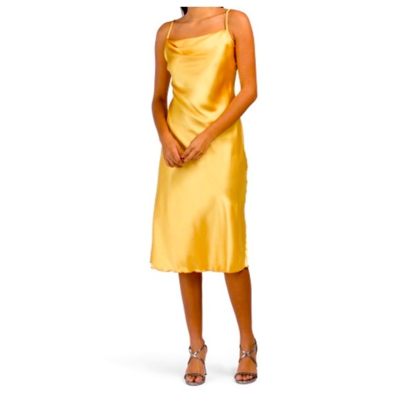 LAST CHANCE Bebe satin slip dress - Picture 2 of 3